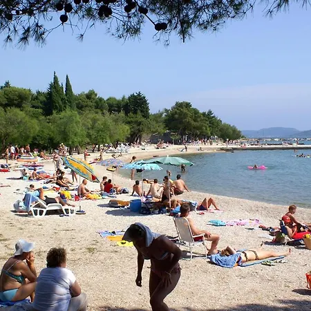 Apartman With Parking Space - 19340