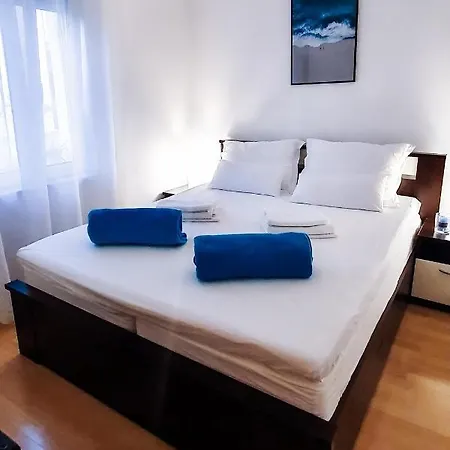 With Parking Space - 19340 * Vodice