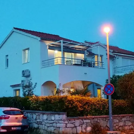 With Parking Space - 19340 Apartman