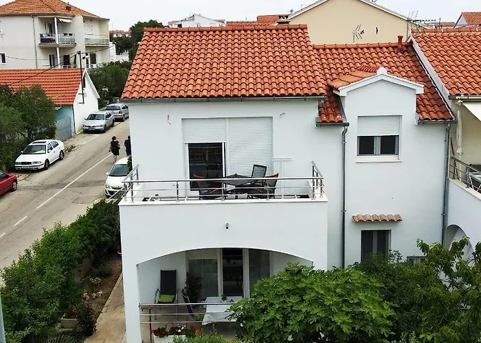 With Parking Space - 19340 Vodice